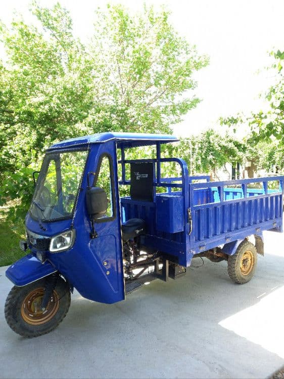 Lochin motorol yaxshi holatda sotiladi — 1