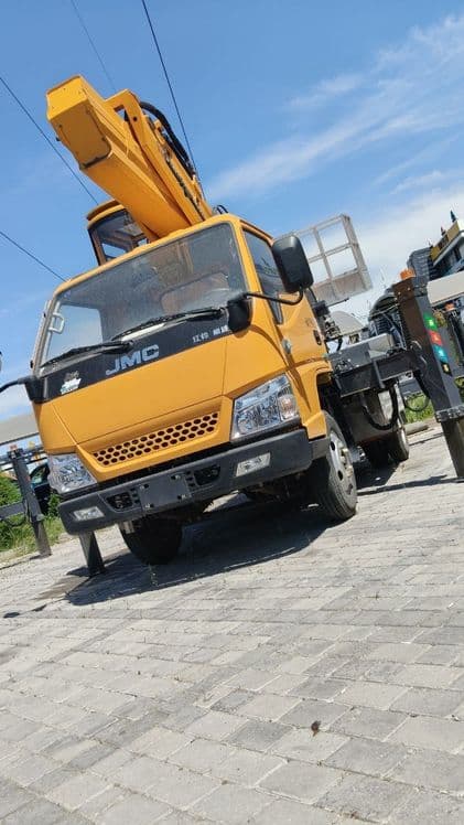 JMC Avtovishka 33 metr — 1