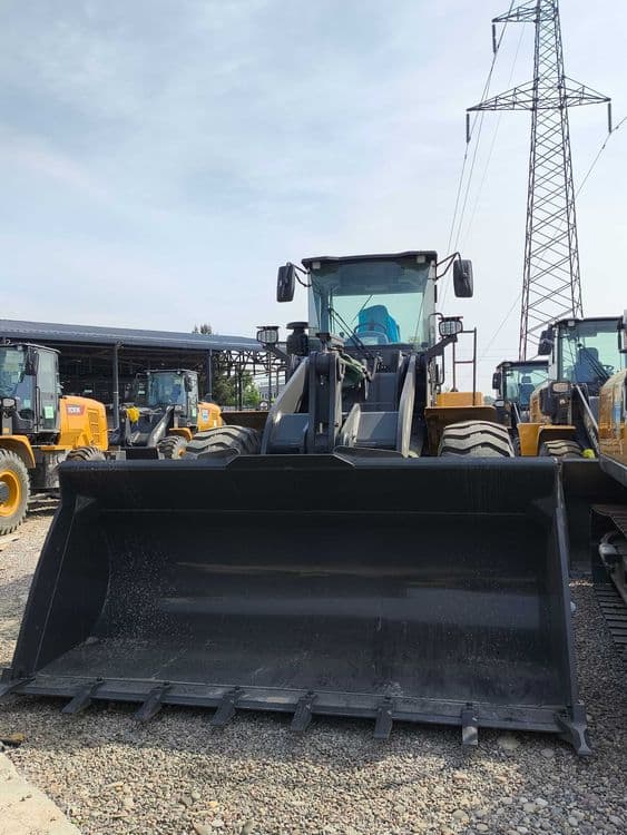Погрузчик XCMG XC958 3,5 куба джойстик. — 1