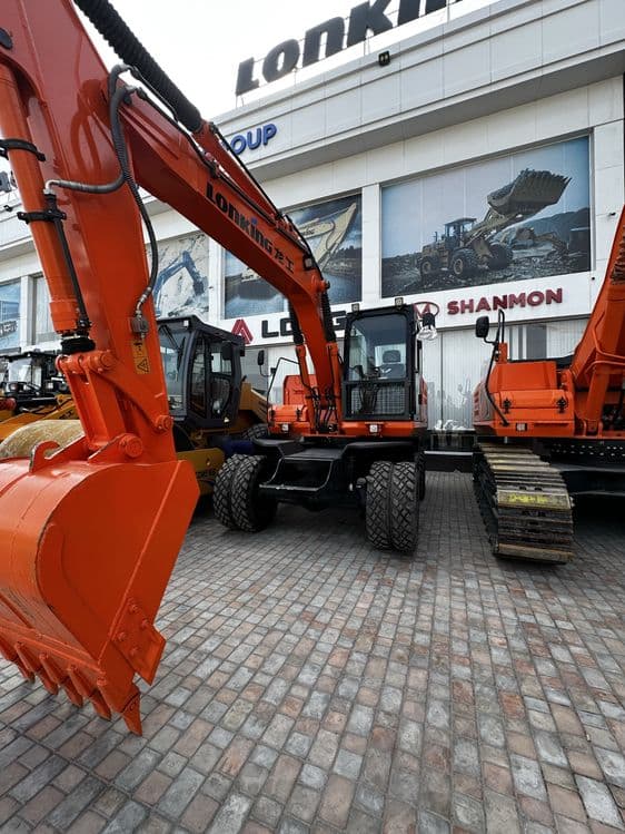 Ekskavator Lonking CDM6150W — 1
