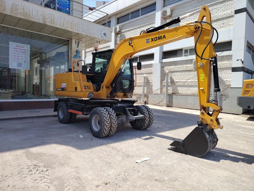 Экскаватор 0,3кублик 85 талик мотор аппарат — 1