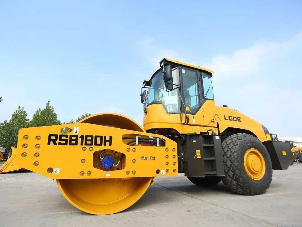 дорожный каток SDLG 18 тонна RS8180H — 1