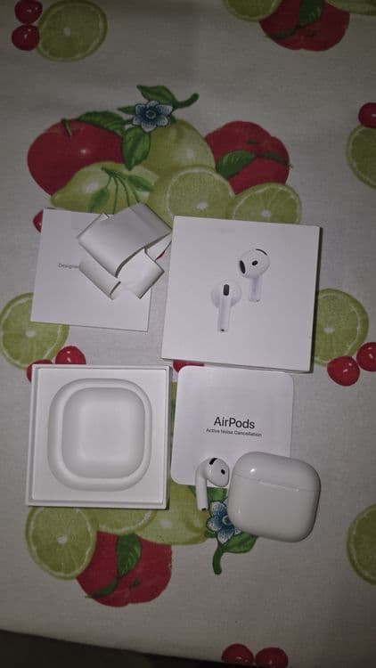 Airpods 4 ANC левый — 1