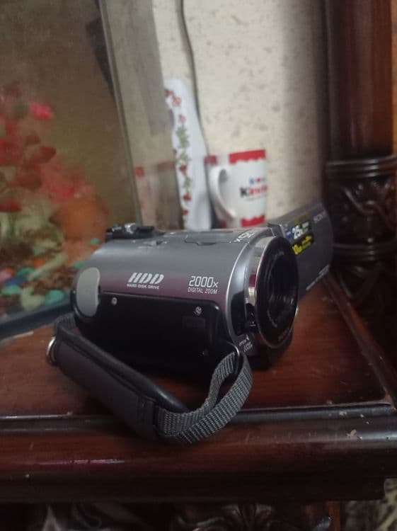 Sony video camera sotiladi — 1