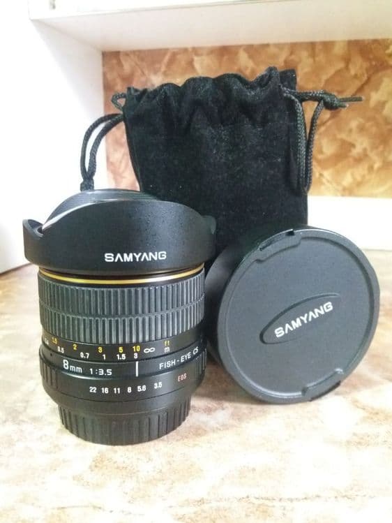 Samyang 8mm sotiladi canon — 1