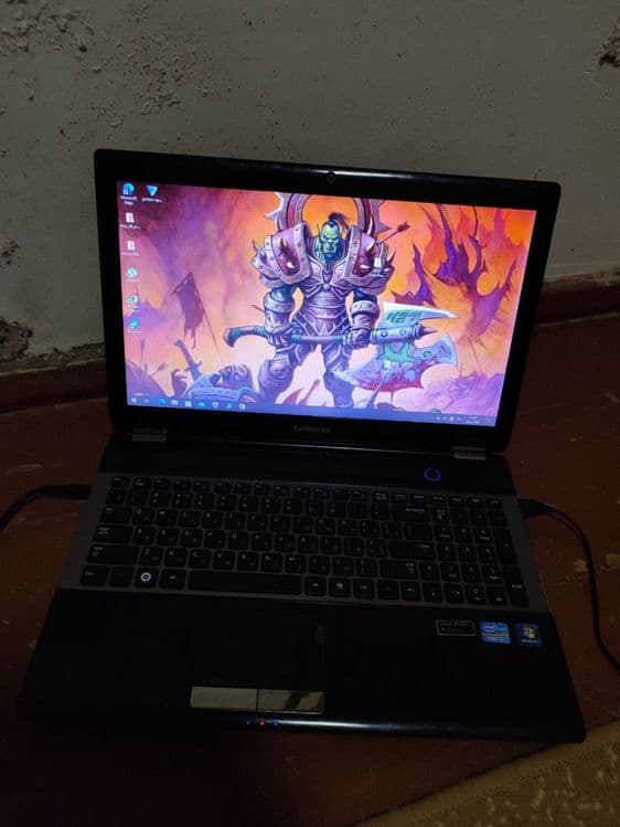 Samsung komp sotiladi — 1