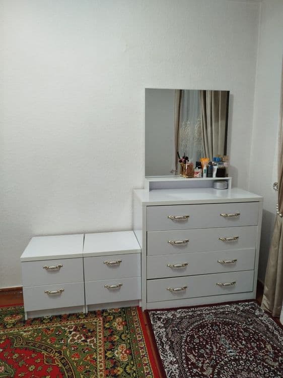 2 ta tumba 1 ta komot holati yaxwi — 1