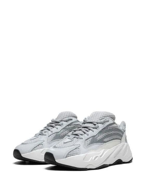 РАСПРОДАЖА!!! Кроссовки YEEZY BOOTS 700 v2 — 1