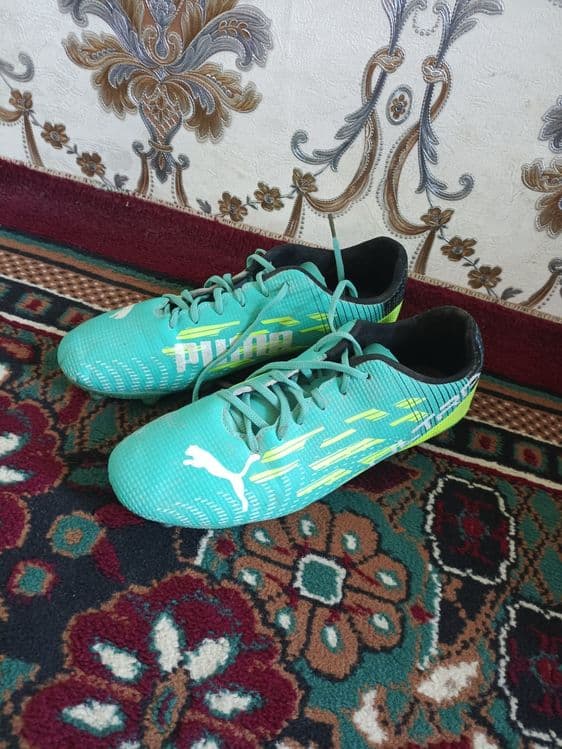 PUMA FUTURE futbol butsilari sotiladi — 1
