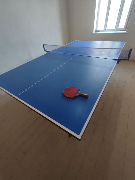 Stol tennis 1 ta 1 mlndan — 1