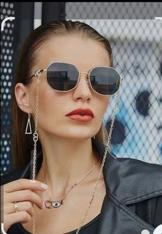 Очки Valentino с цепочкой — 1