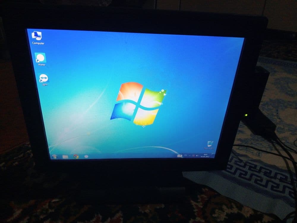Pos terminal kassa ekrani — 1