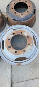 Зил диска сотилади