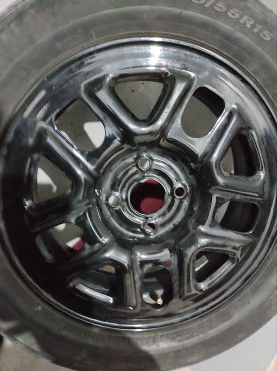 leapmotor t03 diska balon 195 55 R15 — 1