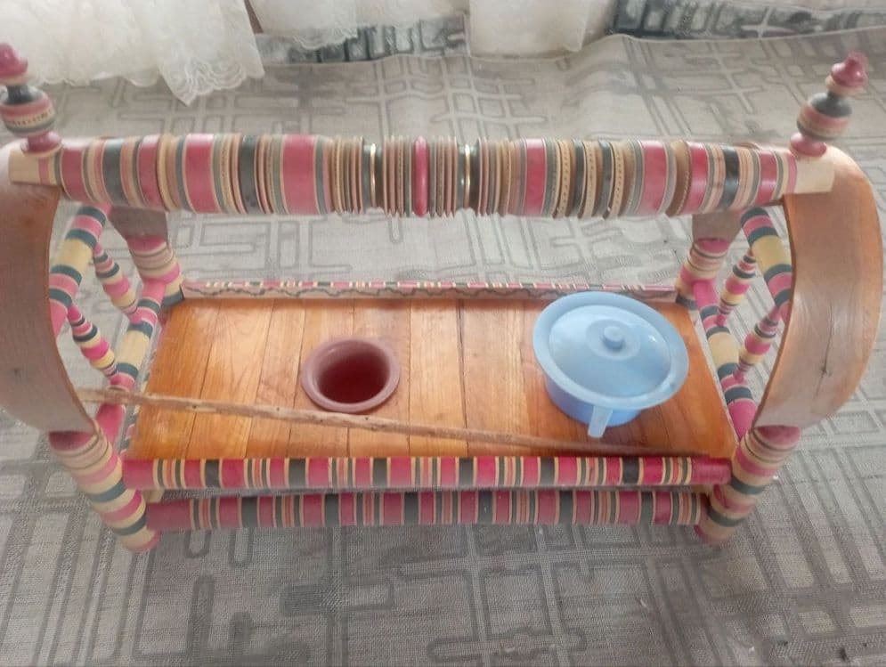 Beshik sotiladi. — 1