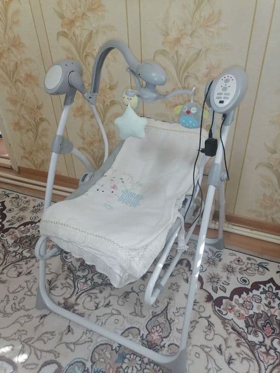 Yangi tugilgan chaqaloqlar un belanchak — 1