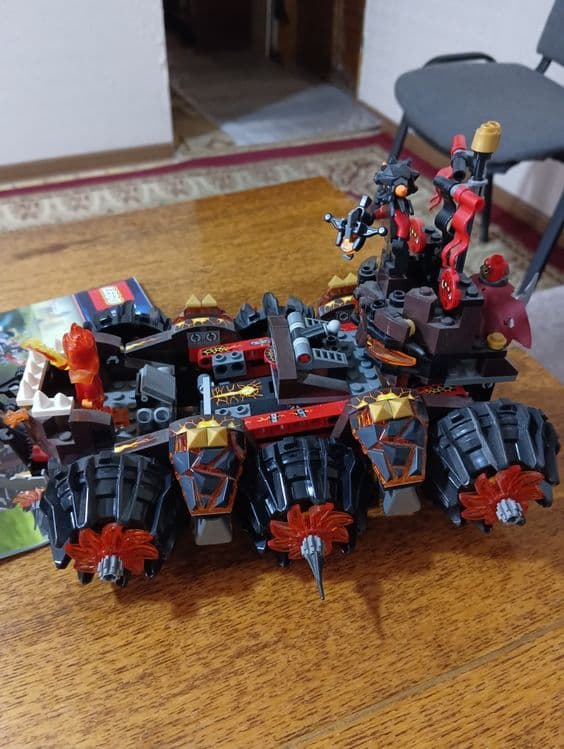 Продам Лего Nexo knights — 1