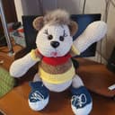 Вязанная игрушка медведь Шалунишка размер 52см,
