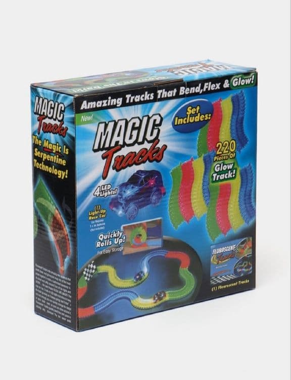 Яркая гибкая дорога Magic Tracks 220деталей 1 машина — 1