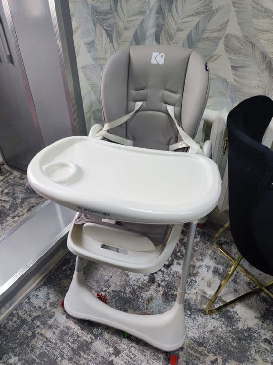 Продам стул для кормления как новый почти не пользовались — 1
