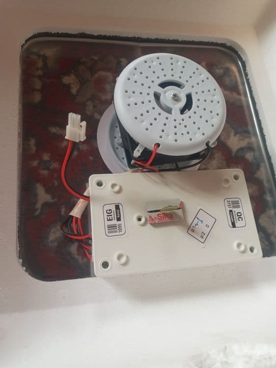 Inkubator tuxum ochirgich — 1
