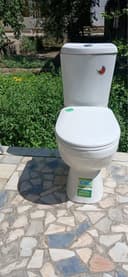Unitaz Toilet