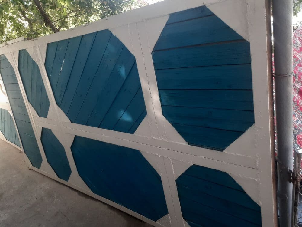 Darvoza sotiladi — 1