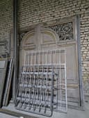 Taxtali darvoza yaxshi holatda