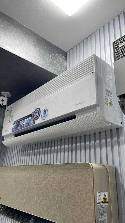 Шоу- рум MIDEA кондиционер GAIA- 12,000 Btu / wi-fi / Inverter — 1