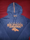 Из США, толстовка с капюшоном от бренда Denver Broncos