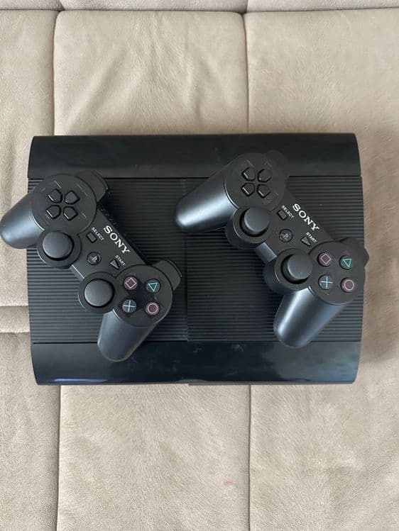 Playstation 3 superSlim/500gb/2 ta yangi pult — 1