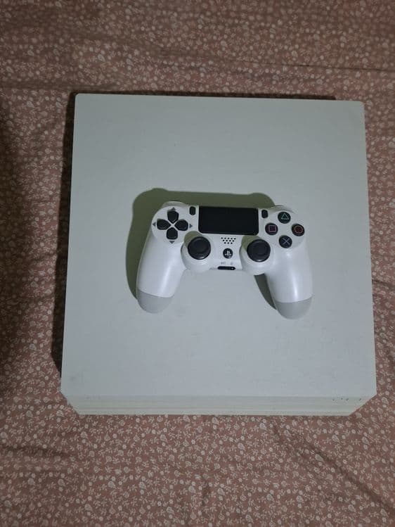 Pes 4pro 1 terabayt — 1