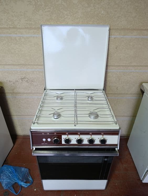 Gaz plita Brest sotiladi — 1