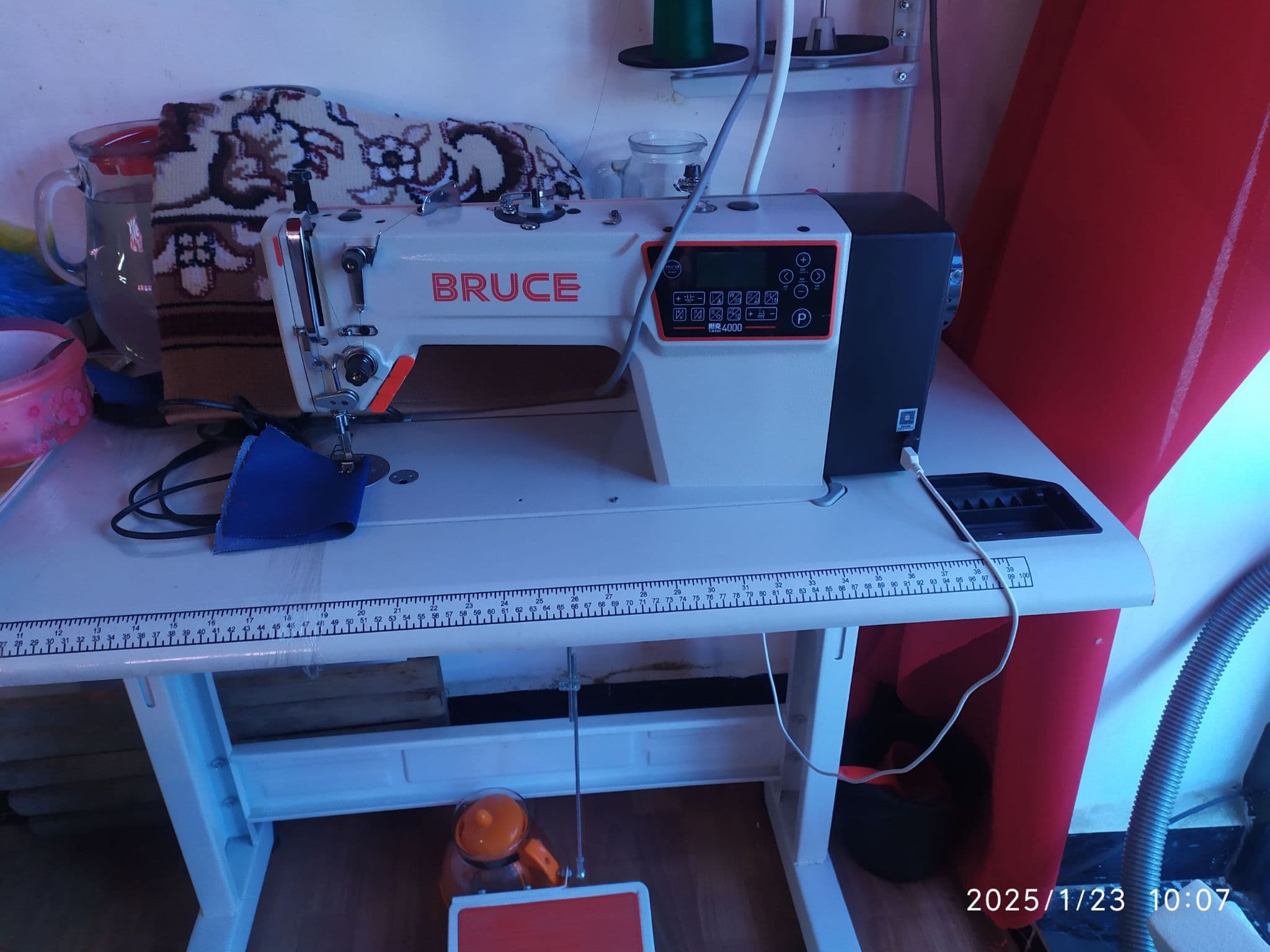 BRUCE 4000 — 1