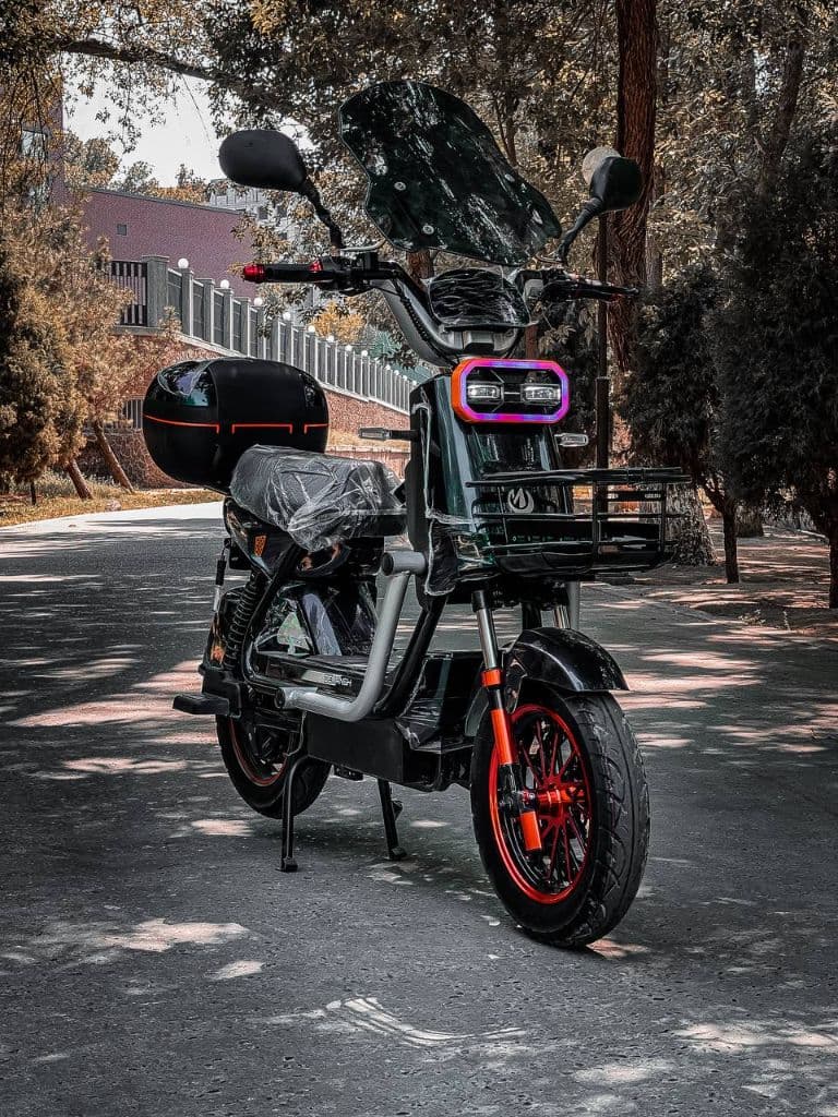 SUKUTER — 1