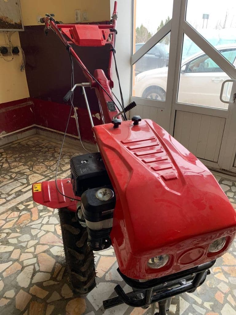 Motokultivator — 1