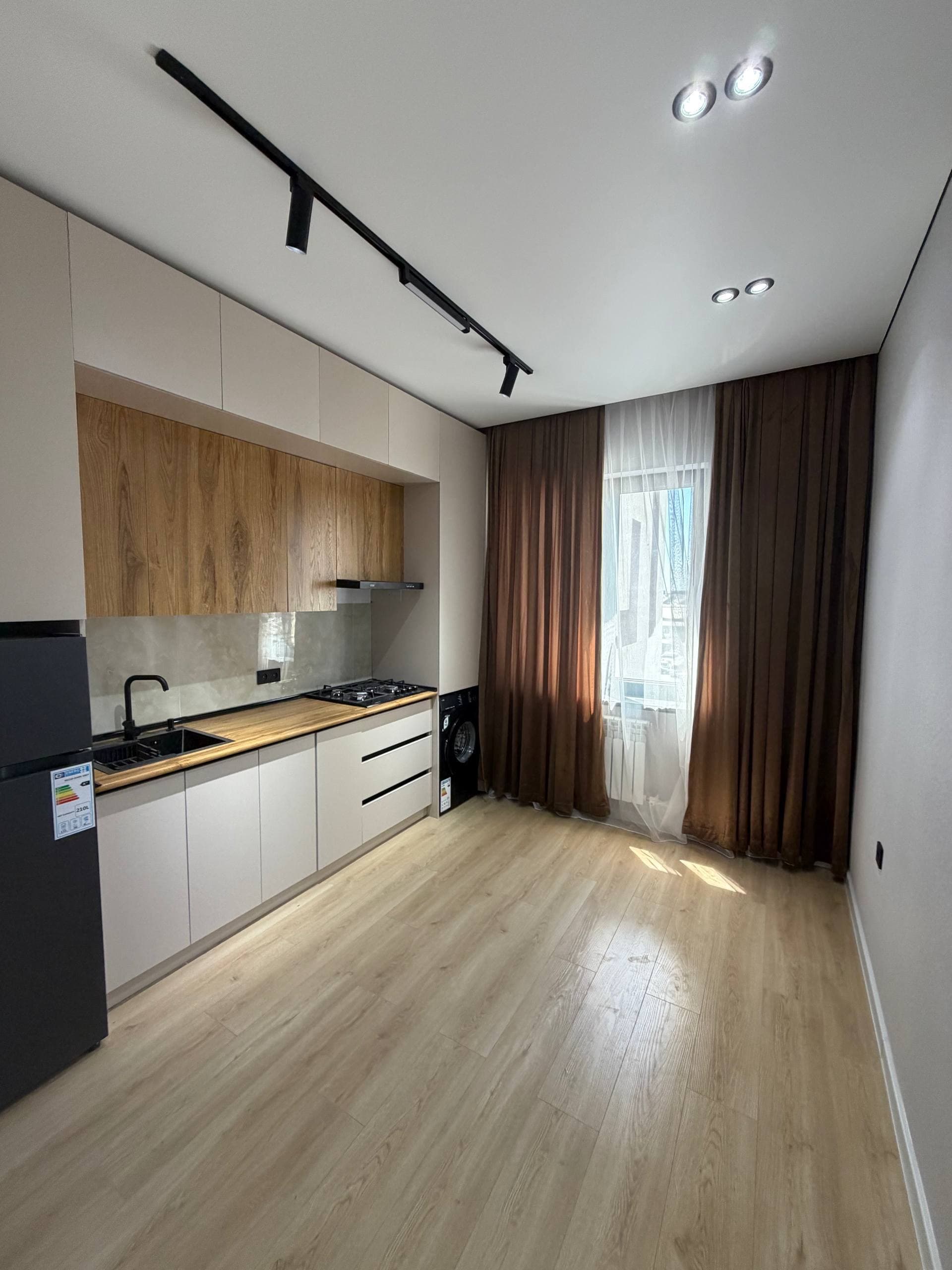 Kvartira sotiladi O’rikzor residence domlaridan — 1