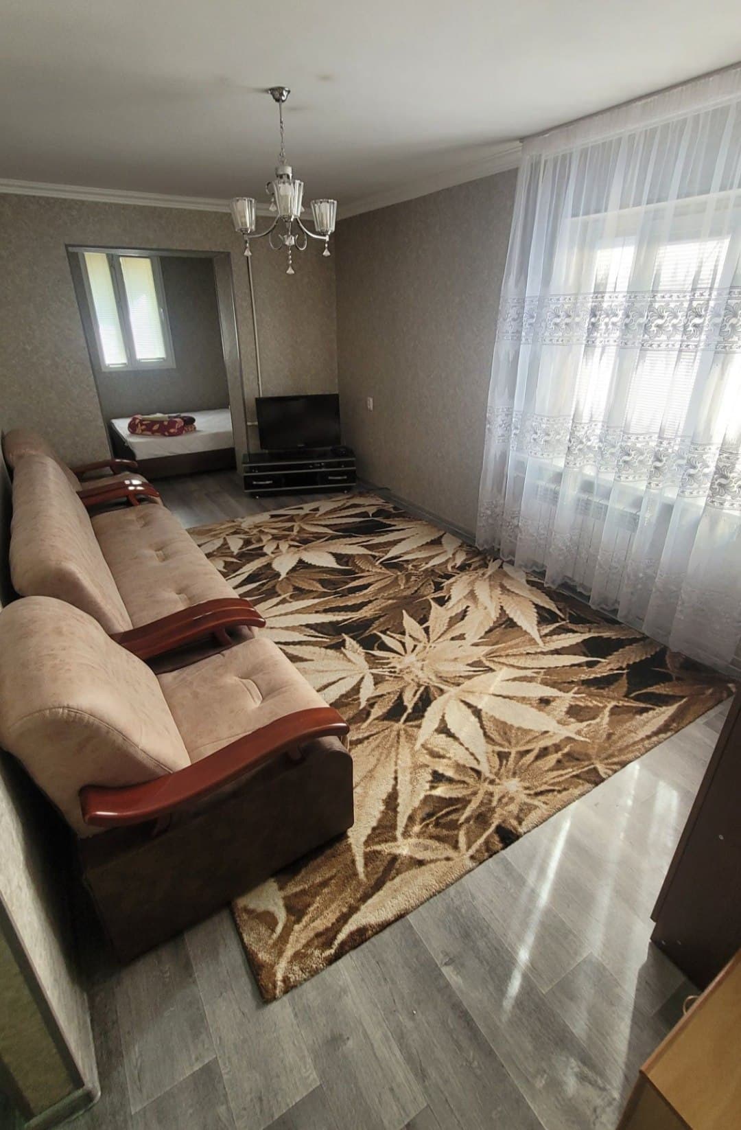 🏤Чил241в2|4|5/42m²Ориентир: Олмос туйхонаРемонт: Средний — 1
