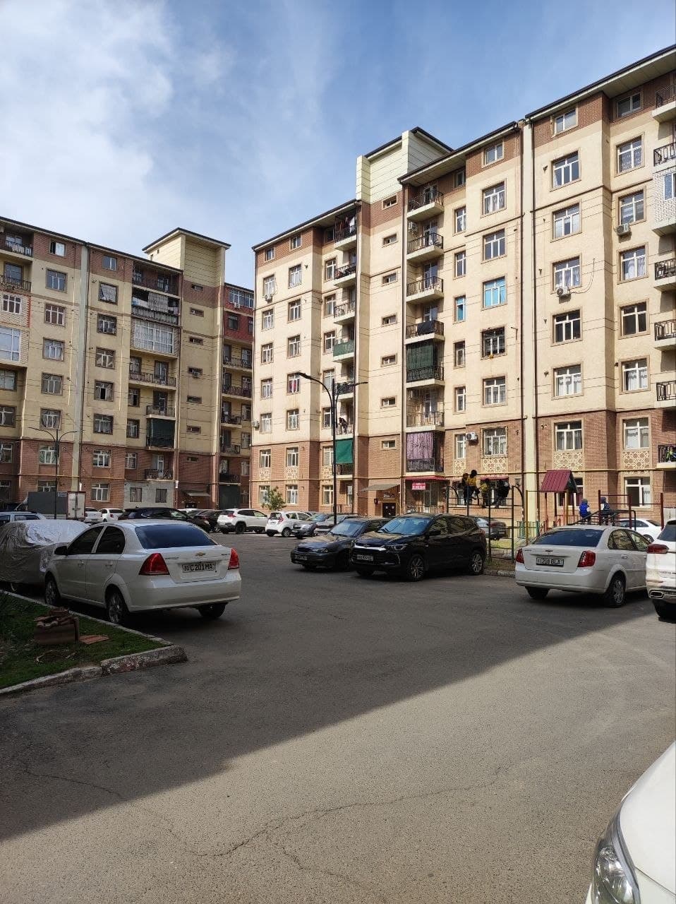 ЖК " AZIA HOUSE " 2/2/8 Квартира С ремонтом — 1