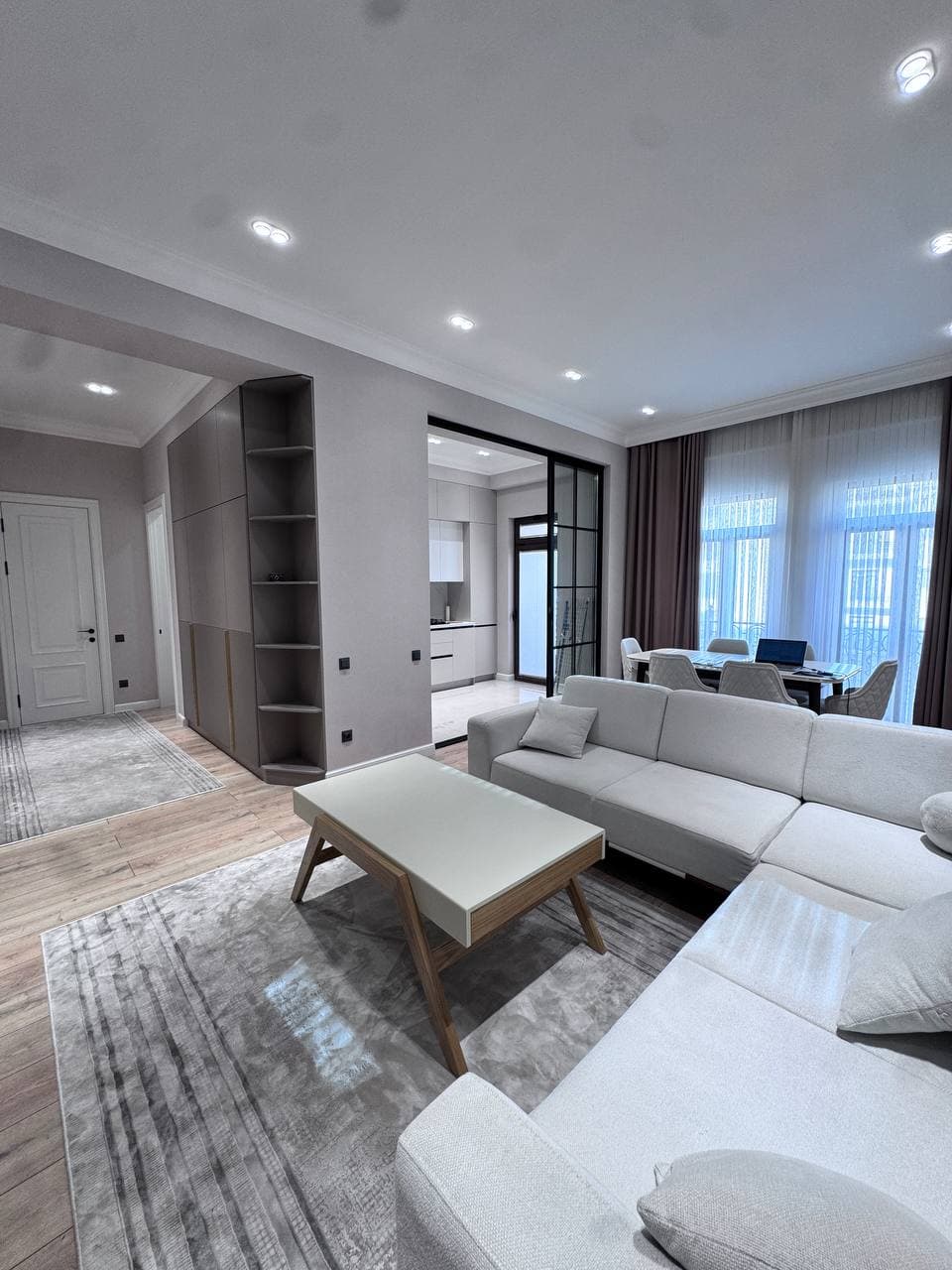 Arenda Boulevard Residence — 1