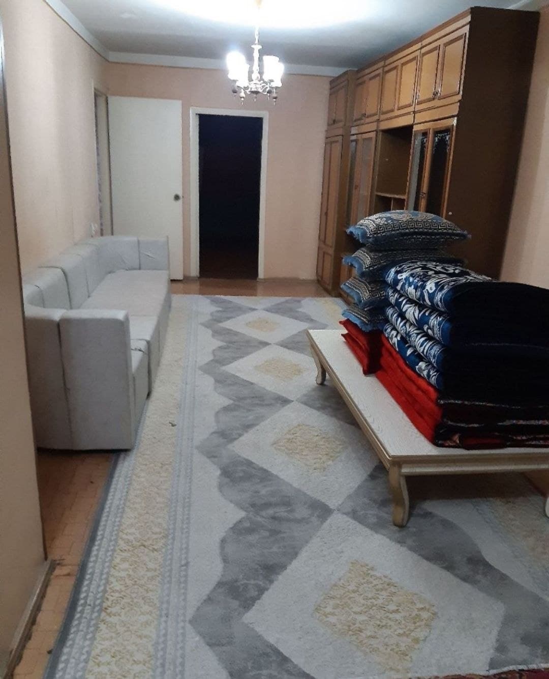 Аренда квартиры Максим горький бий художник — 1