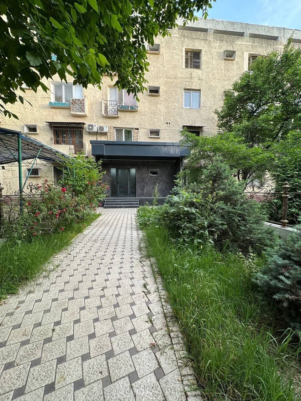 Продается Нежилое Помещение 70 м2 Эльбек — 1