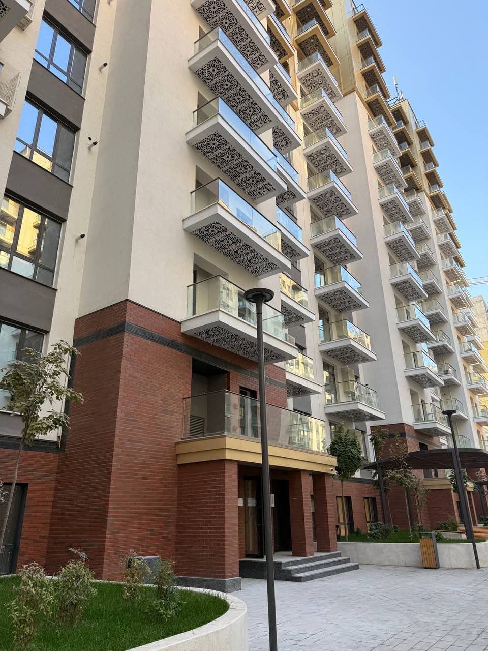 Oz Mahal Продается 2 комнатная квартира коробка ул.Новомосковская — 1