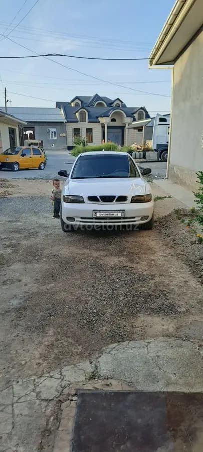 Daewoo Nubira 1997 — 1