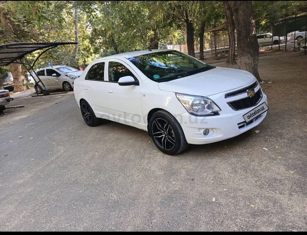 Chevrolet Cobalt, 4 позиция 2024 — 1