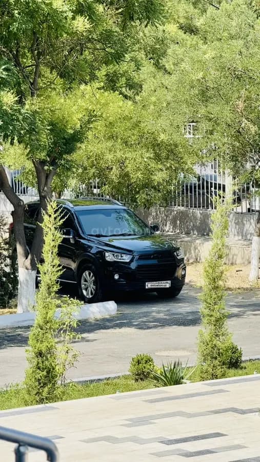 Chevrolet Captiva, 4 позиция 2016 — 1