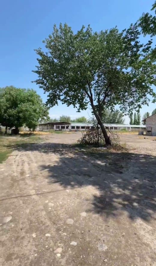 ПРОДАЁТСЯ 73 СОТКИ + 922 М² ЗДАНИЙ. ЮКОРИЧИРЧИК — 1
