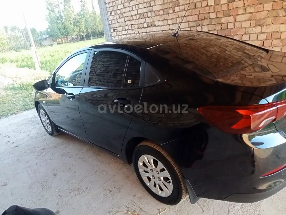 Chevrolet Onix 2024 — 1