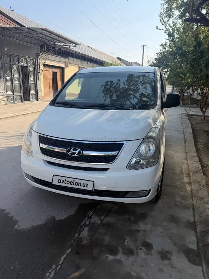 Hyundai Starex 2009 — 1
