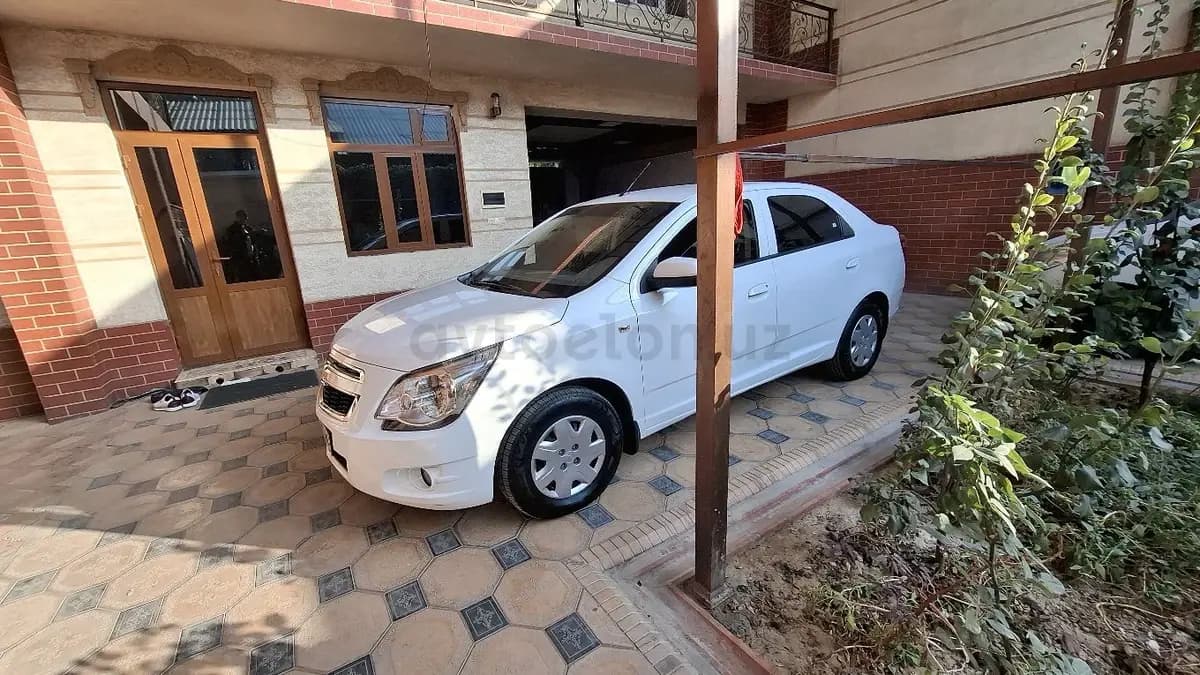 Chevrolet Cobalt, 3 позиция 2020 — 1